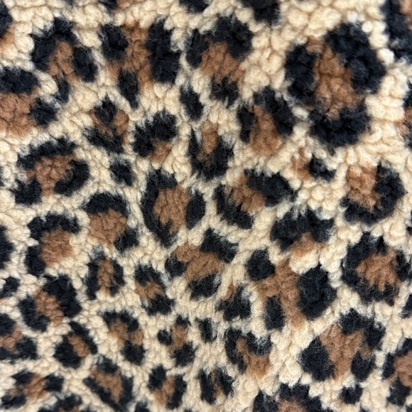 Ann Taylor Weekend Collection Half Zip Sherpa Pullover - Picture 6 of 6